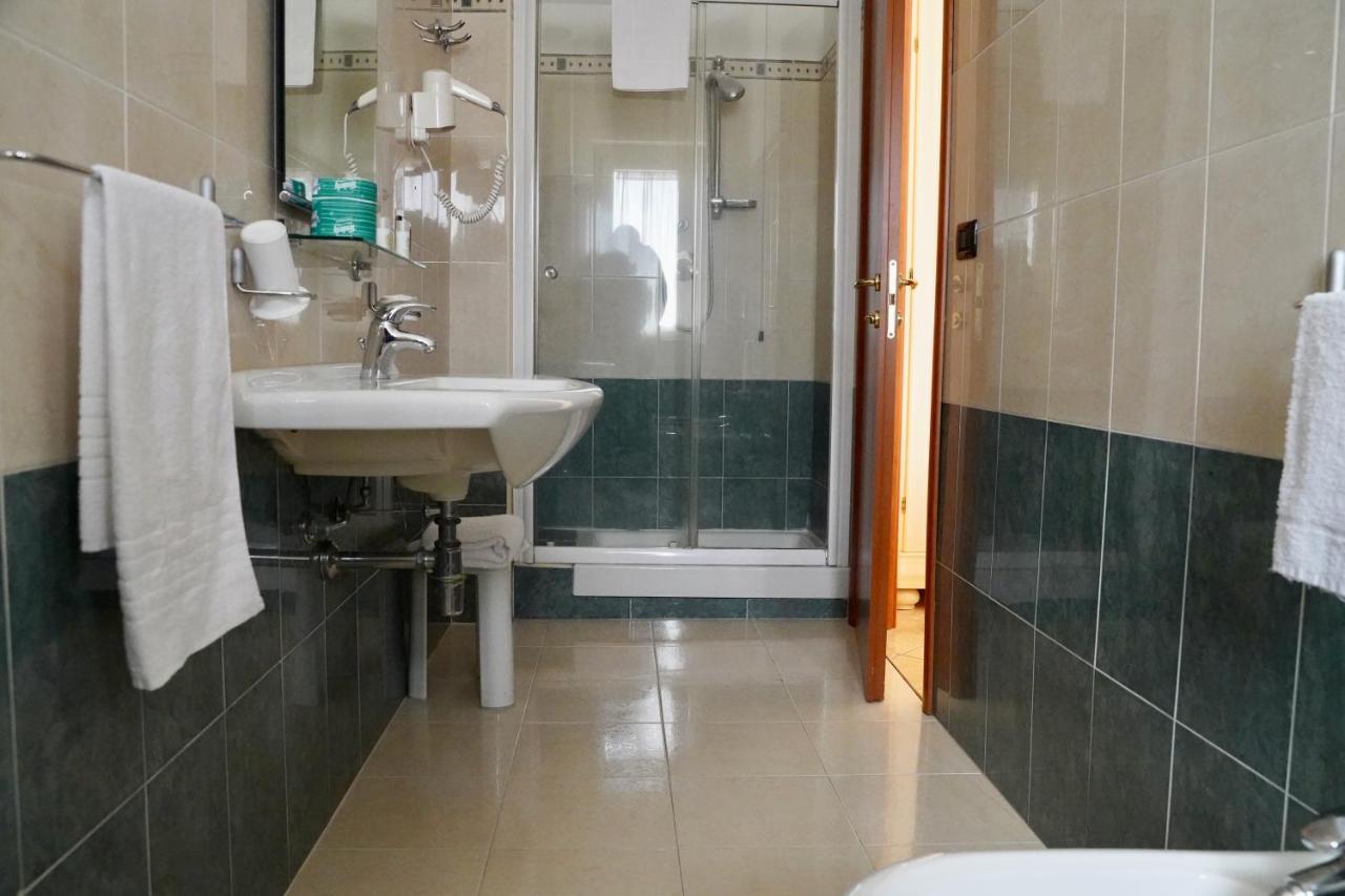 Hotel Roscianum Welness Spa Россано Экстерьер фото