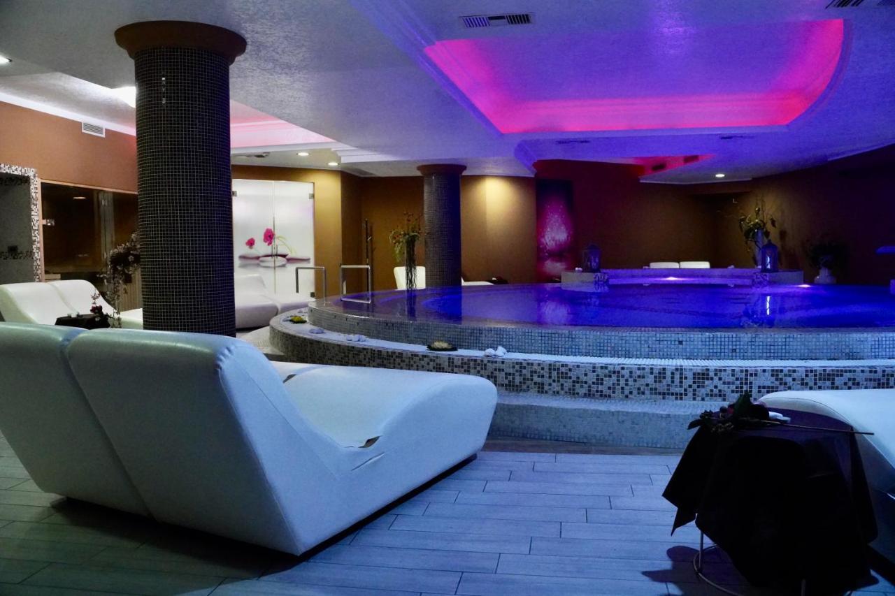 Hotel Roscianum Welness Spa Россано Экстерьер фото