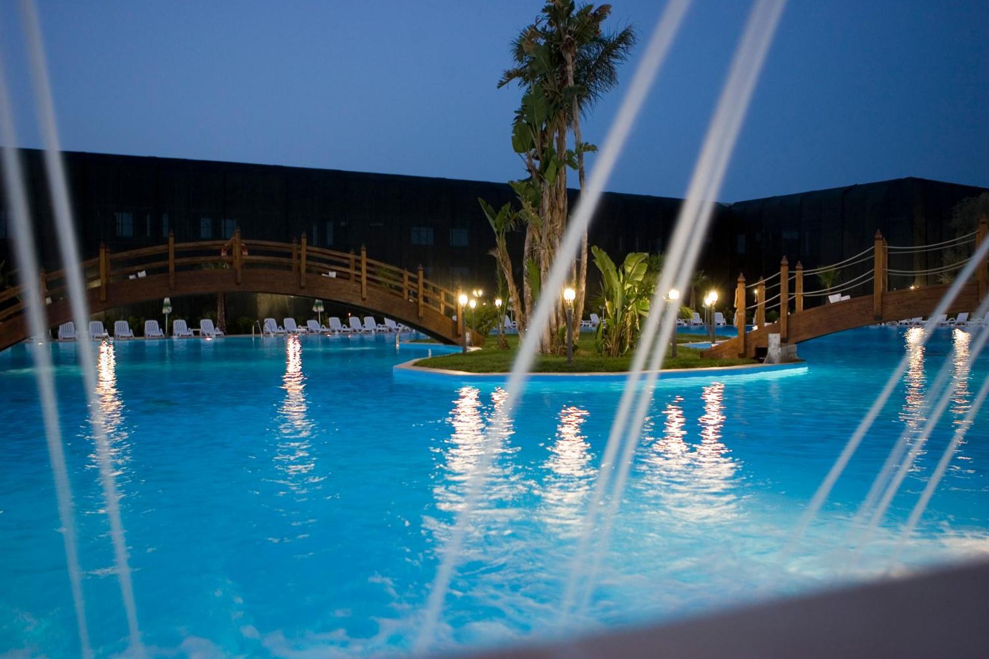 Hotel Roscianum Welness Spa Россано Экстерьер фото